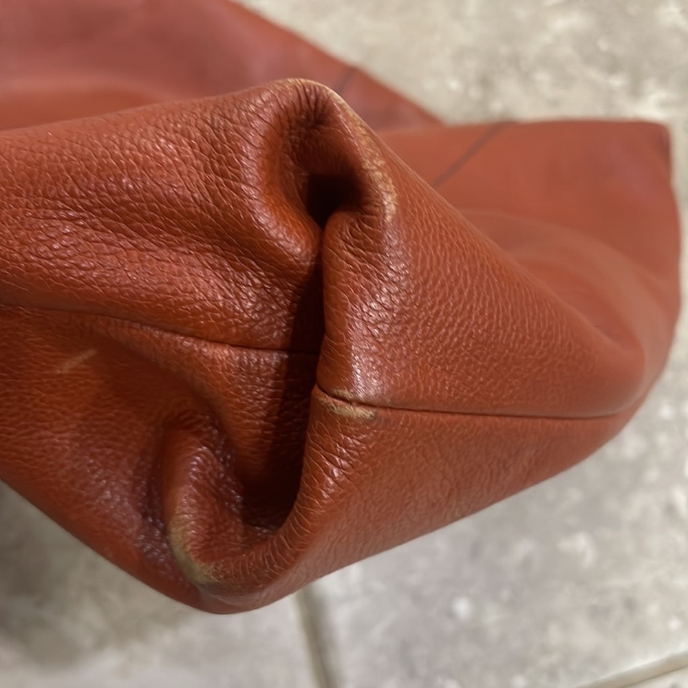 Fossil Crossbody Leather Bag - Picture 4 of 15